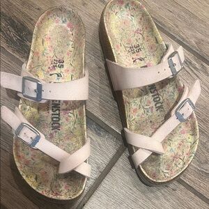 Birkenstock Floral Sandals in Light Pink